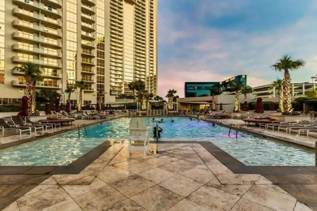 Elegant Mgm Studio With Strip Views 22811 Las Vegas 0*,  USA